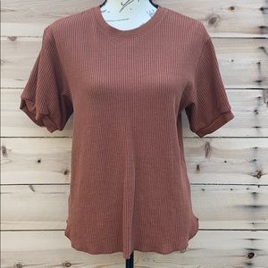 Uniqlo short sleeve thermal